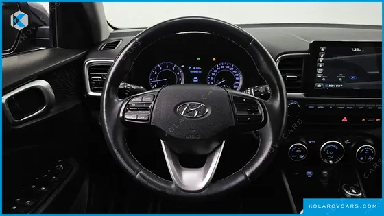 HYUNDAI VENUE 1.6 MODERN