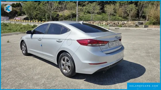 HYUNDAI ELANTRA (AVANTE) 1.6 GDI SMART