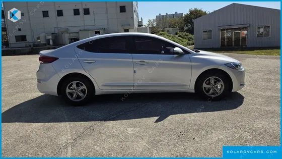 HYUNDAI ELANTRA (AVANTE) 1.6 GDI SMART