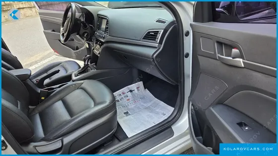 HYUNDAI ELANTRA (AVANTE) 1.6 GDI SMART
