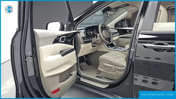 KIA CARNIVAL DIESEL 9-SEATER PRESTIGE