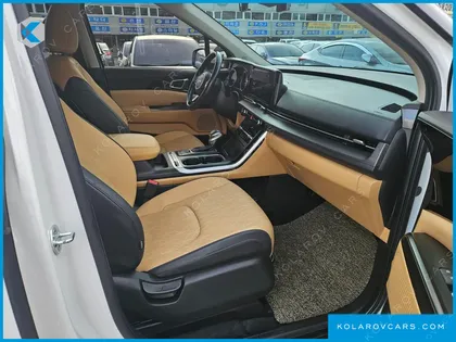 KIA CARNIVAL DIESEL 9-SEATER PRESTIGE