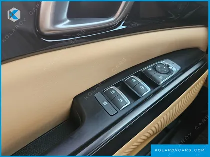 KIA CARNIVAL DIESEL 9-SEATER PRESTIGE