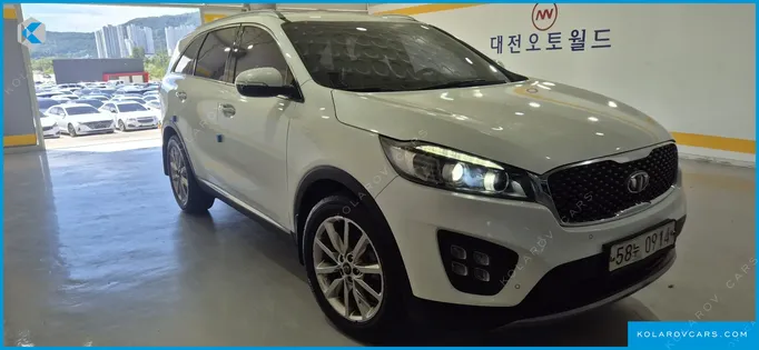 KIA CARNIVAL 9-SEATER PRESTIGE