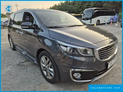 KIA CARNIVAL 9-SEATER PRESTIGE