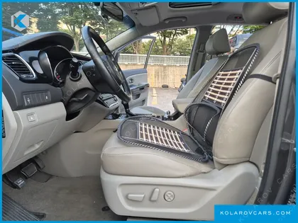 KIA CARNIVAL 9-SEATER PRESTIGE