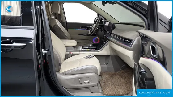 KIA CARNIVAL DIESEL 9-SEATER HI-LIMOUSINE
