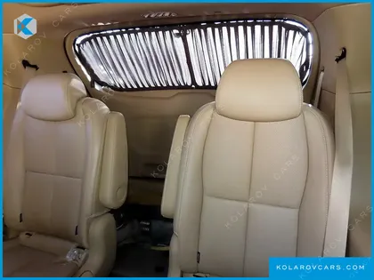 KIA CARNIVAL GASOLINE 9-SEATER HI-LIMOUSINE