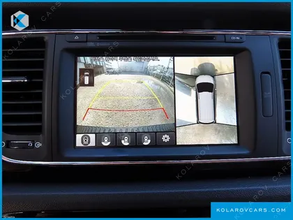 KIA CARNIVAL GASOLINE 9-SEATER HI-LIMOUSINE