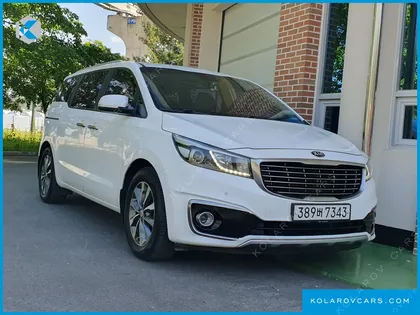 KIA CARNIVAL 9-SEATER LUXURY