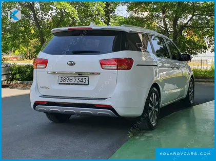 KIA CARNIVAL 9-SEATER LUXURY
