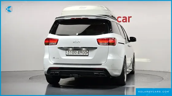 KIA CARNIVAL 9-SEATER PRESTIGE