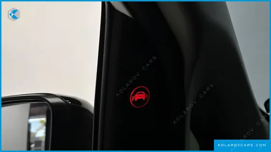 KIA CARNIVAL 9-SEATER PRESTIGE