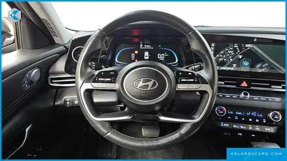 HYUNDAI ELANTRA (AVANTE) MODERN