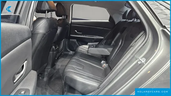 HYUNDAI ELANTRA (AVANTE) MODERN