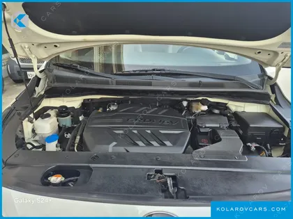 KIA CARNIVAL 11-SEATER DELUXE