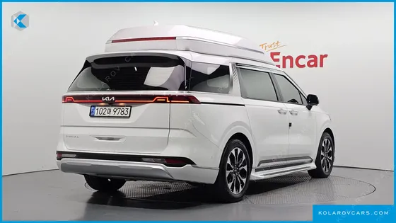 KIA CARNIVAL GASOLINE 7-SEATER HI-LIMOUSINE