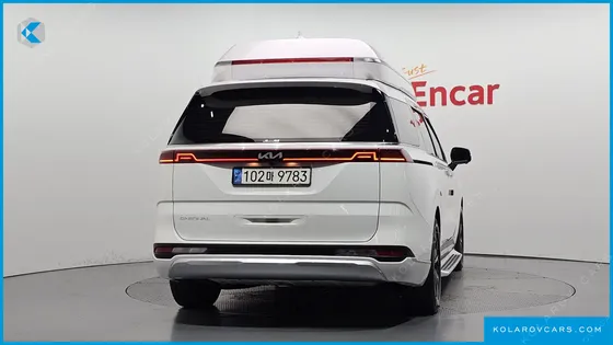 KIA CARNIVAL GASOLINE 7-SEATER HI-LIMOUSINE