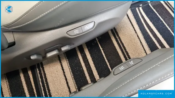 KIA CARNIVAL GASOLINE 7-SEATER HI-LIMOUSINE