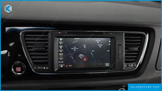 KIA CARNIVAL 9-SEATER NOBLESSE