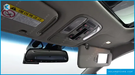 KIA CARNIVAL 9-SEATER NOBLESSE