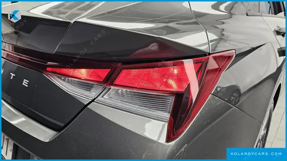 HYUNDAI ELANTRA (AVANTE) MODERN