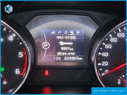 KIA CARNIVAL 9-SEATER NOBLESSE