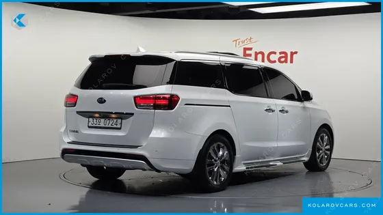 KIA CARNIVAL 9-SEATER PRESTIGE