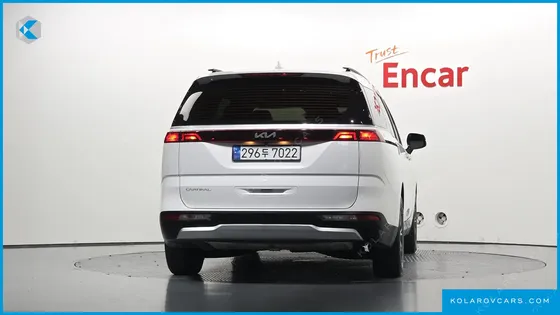 KIA CARNIVAL DIESEL 9-SEATER PRESTIGE