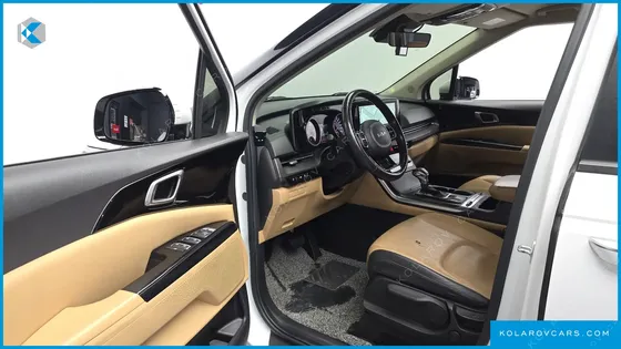 KIA CARNIVAL DIESEL 9-SEATER PRESTIGE