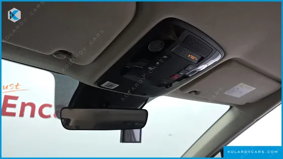 KIA CARNIVAL DIESEL 9-SEATER PRESTIGE