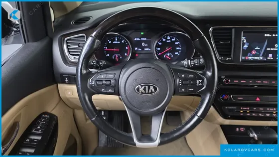 KIA CARNIVAL 11-SEATER PRESTIGE