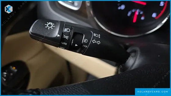 KIA CARNIVAL 11-SEATER PRESTIGE