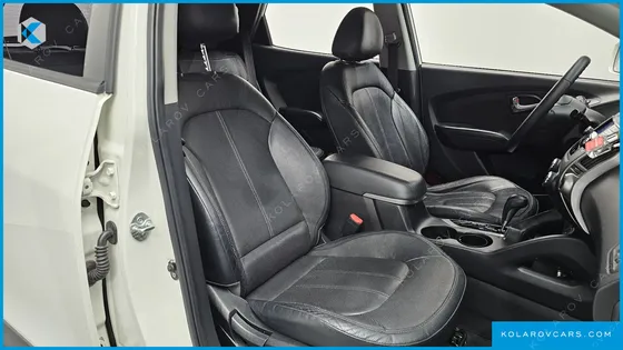 HYUNDAI TUCSON DIESEL 2WD LX20