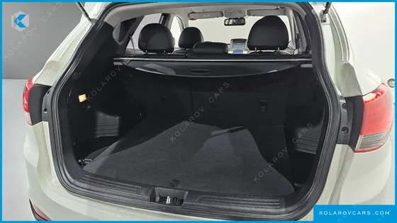 HYUNDAI TUCSON DIESEL 2WD LX20