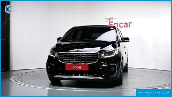 KIA CARNIVAL 9-SEATER LUXURY