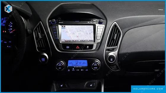 HYUNDAI TUCSON DIESEL 2WD LX20