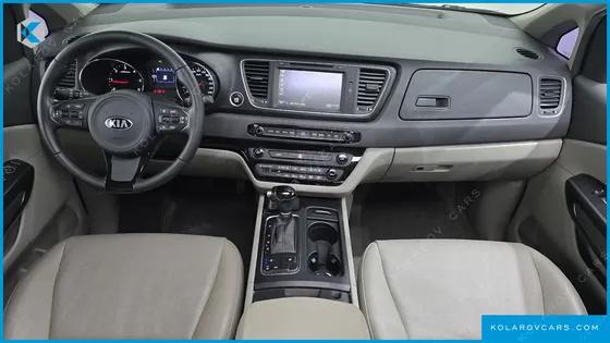 KIA CARNIVAL 9-SEATER LUXURY