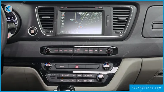KIA CARNIVAL 9-SEATER LUXURY