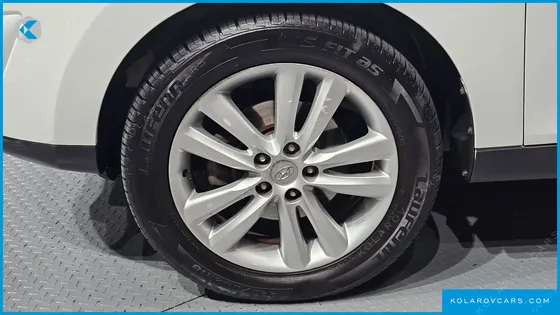 HYUNDAI TUCSON DIESEL 2WD X20