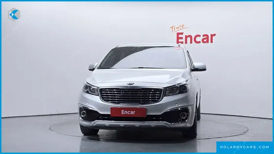 KIA CARNIVAL 9-SEATER LUXURY