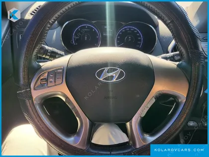 HYUNDAI TUCSON DIESEL 2WD LX20