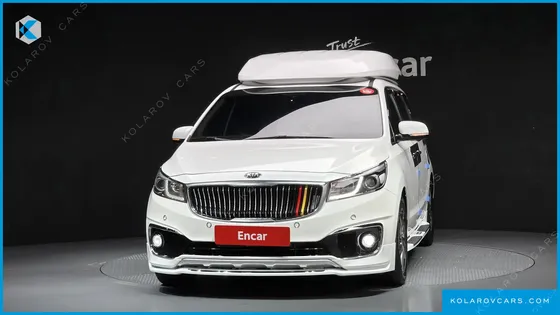 KIA CARNIVAL 9-SEATER HI-LIMOUSINE