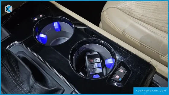 KIA CARNIVAL 7-SEATER HI-LIMOUSINE
