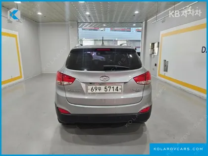 HYUNDAI TUCSON DIESEL 2WD LMX20