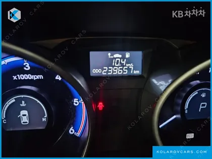 HYUNDAI TUCSON DIESEL 2WD LMX20