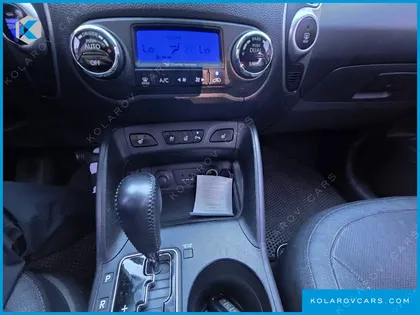 HYUNDAI TUCSON DIESEL 4WD LX20