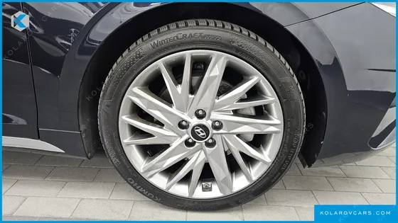 HYUNDAI GRANDEUR 3.3