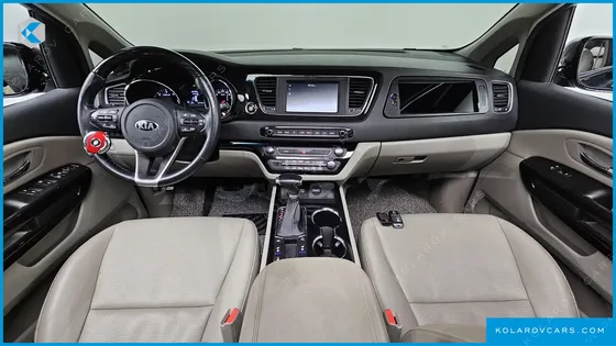 KIA CARNIVAL 9-SEATER PRSTIGE