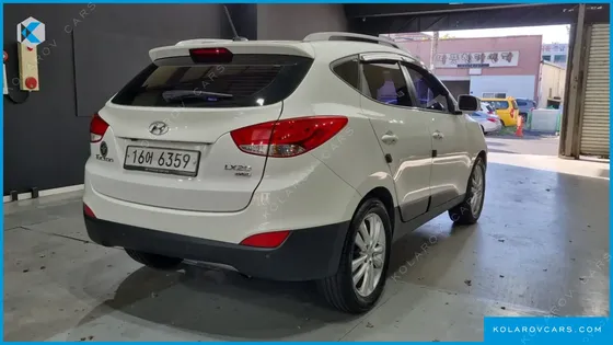 HYUNDAI TUCSON DIESEL 2WD LX20